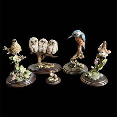 Lot 58 - Five "Country Artists" figures, the Kingfisher...