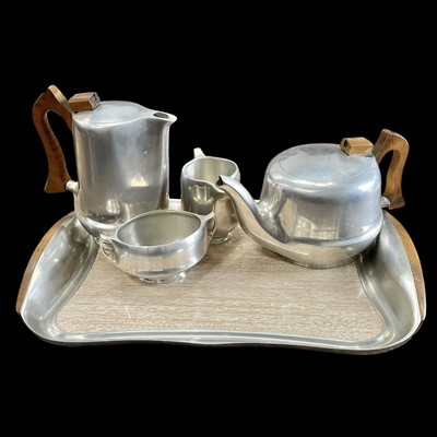 Lot 84 - A vintage Picquot Ware tea/coffee set.