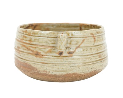 Lot 546 - Janet LEACH (1918-1997)