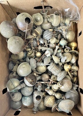 Lot 195 - A box of mainly brass knobs, finials and...