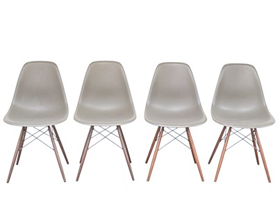 Lot 26 - Charles and Ray Eames, for Vitra.