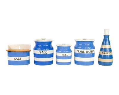 Lot 143 - Five pieces of circa 1950s T.G.Green Cornishware.
