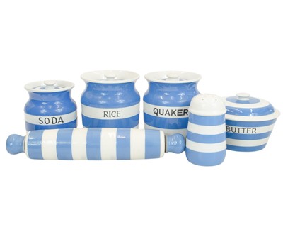 Lot 175 - Six pieces of circa 1940s/1950s T.G.Green Cornishware