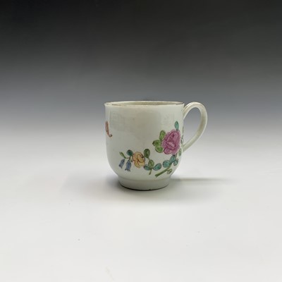 Lot 879 - A rare Worcester coffee cup, decorated in...