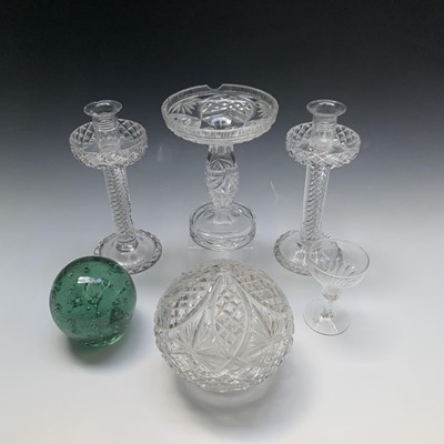 Lot 962 - A Victorian green glass dump with internal...