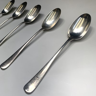 Lot 2039 - A set of five Elkington Rat-tail pattern...