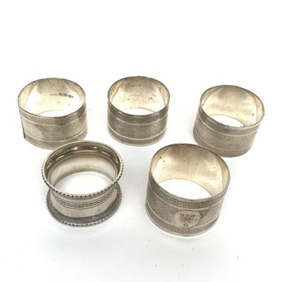 Lot 2007 - Five silver napkin rings 4.9oz