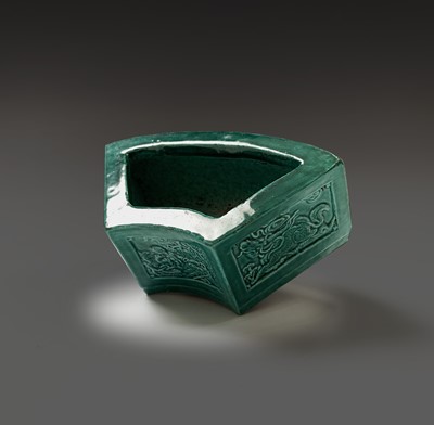 Lot 108 - A Chinese green-glazed brush pot, Qing Dynasty,...