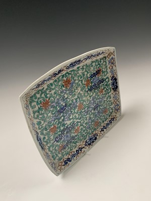 Lot 60 - A Chinese porcelain tray, Qing period, the...