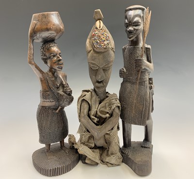 Lot 268 - An Akuaba fertility doll, together with a...