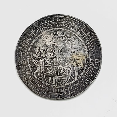 Lot 237 - An early 18th century lead alloy medallion,...