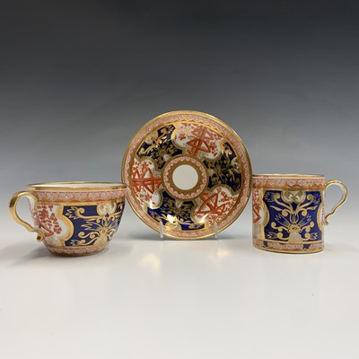 Lot 859 - A Spode porcelain trio, circa 1810, painted in...