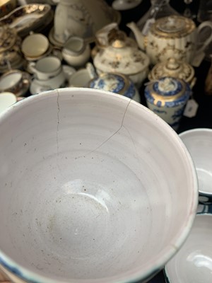 Lot 892 - An Alain Caiger-Smith Aldermaston pottery...