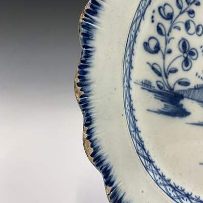 Lot 911 - A Stevenson blue and white printed dinner...