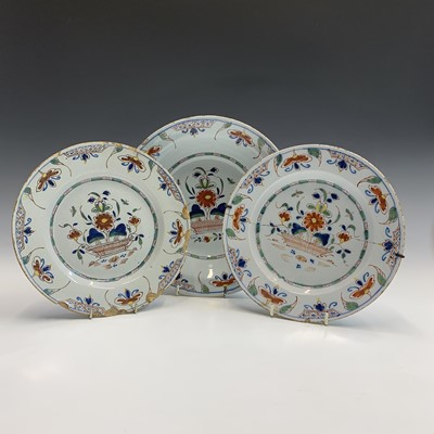 Lot 941 - An 18th century Delft polychrome decorated...