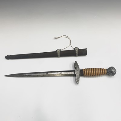 Lot 114 - A German Nazi Luftwaffe dress dagger, with...