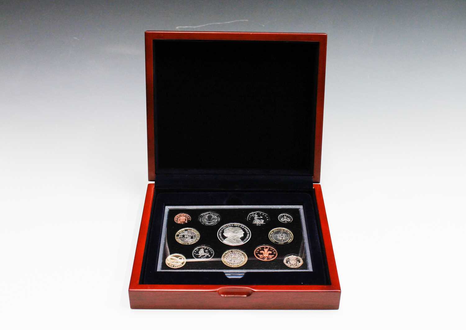 Lot 12 - GB 2007 Executive proof collection in wooden...
