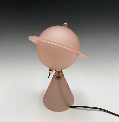 Lot 189 - An Art Deco style frosted pink glass and gilt...