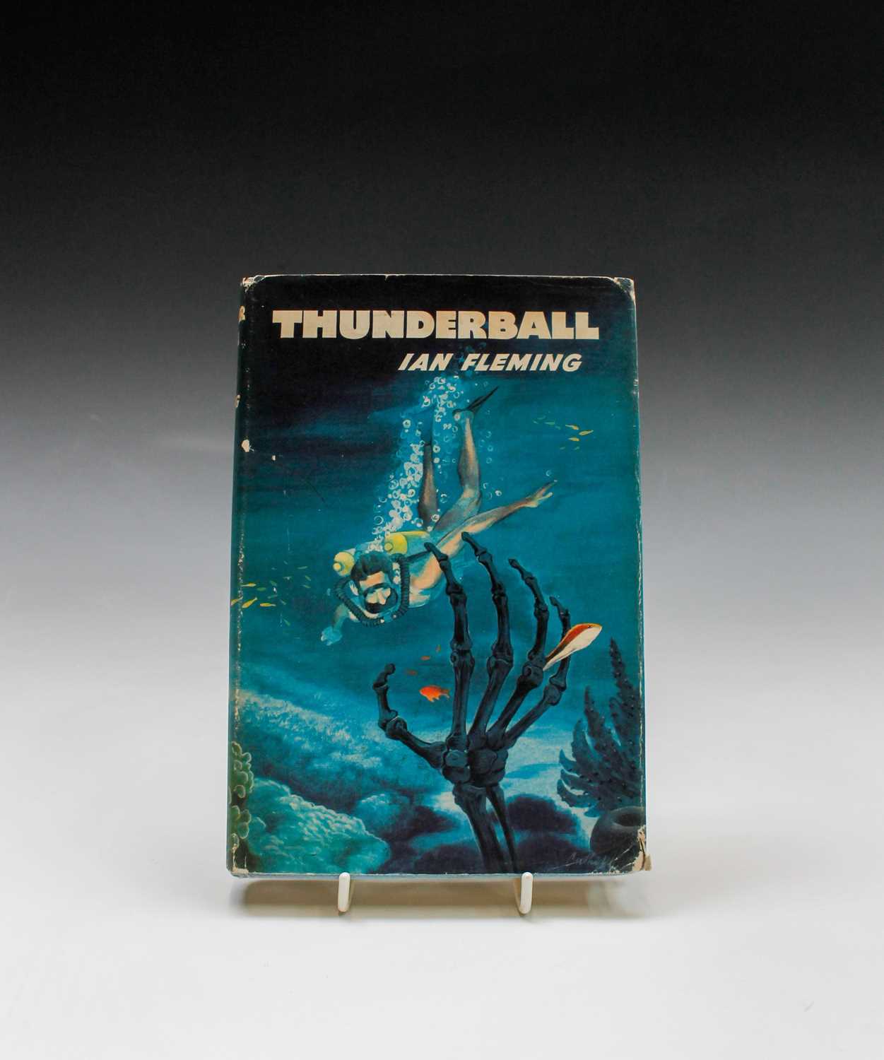 Lot 1390 - IAN FLEMING. 'Thunderball.' First edition (The...