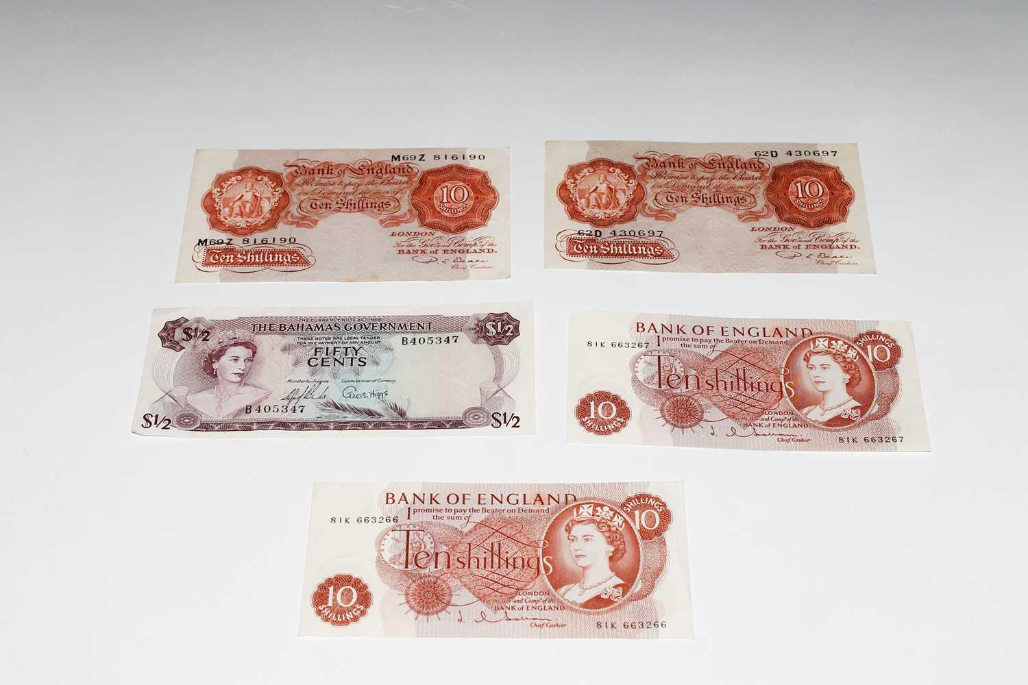Lot 25 - Banknotes - 4 GB 10/- notes including 2...