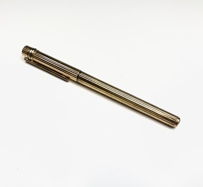 Lot 430 - A Must de Cartier Stylos Vendome, fountain pen...