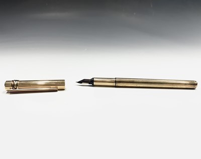 Lot 430 - A Must de Cartier Stylos Vendome, fountain pen...