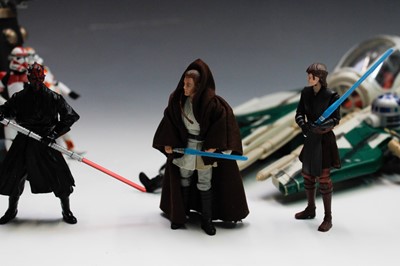 Lot 577 - Star Wars - Jedi Star Fighter Interceptor Ship,...