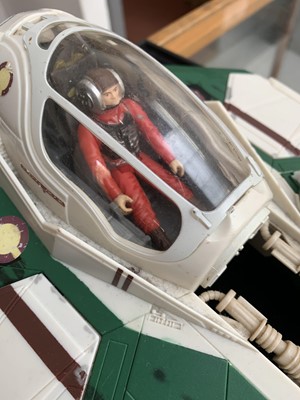 Lot 577 - Star Wars - Jedi Star Fighter Interceptor Ship,...