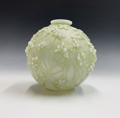 Lot 985 - A Lalique opalescent glass vase, 'Druide',...