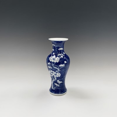 Lot 169 - A Chinese blue and white prunus pattern vase,...