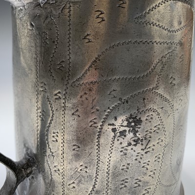 Lot 542 - A Stuart pewter tankard by Samuel Booth of...