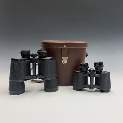 Lot 327 - A pair of Carl Zeiss Jenoptem 10 X 50W...