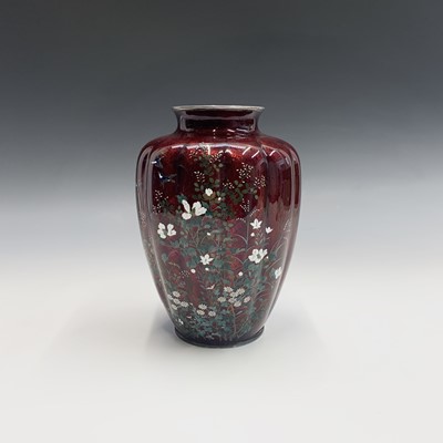 Lot 60 - A large Japanese ginbari vase, Hiyashi Kodenji,...