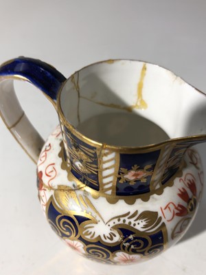 Lot 1011 - A Royal Crown Derby part tea service in the...