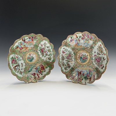 Lot 238 - A pair of Chinese Canton porcelain dishes,...