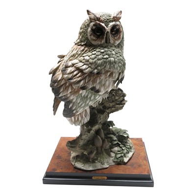 Lot 949 - A Giuseppe Armani model of an owl, limited...