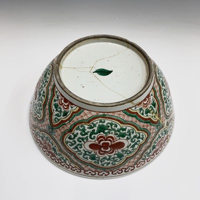 Lot 340 - A large Chinese famille verte porcelain bowl,...