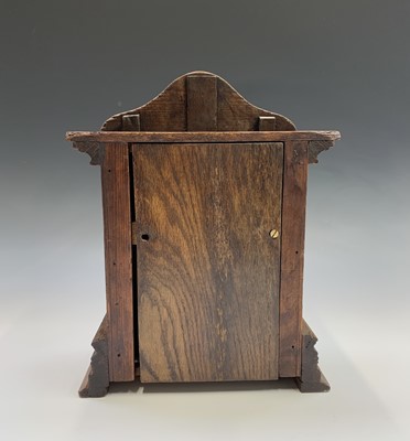 Lot 2917 - A late Victorian oak cased mantel clock, with...