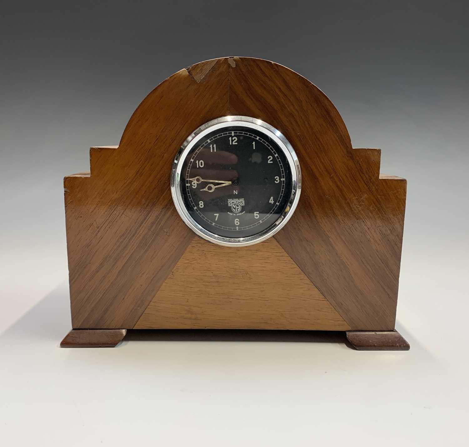 Lot 2919 - A Smiths 1930s motorcar clock, with black