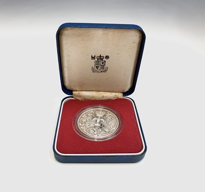 Lot 503 - A 1977 silver proof crown.