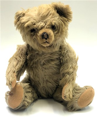 Lot 526 - A growling teddy bear, height 47cm.