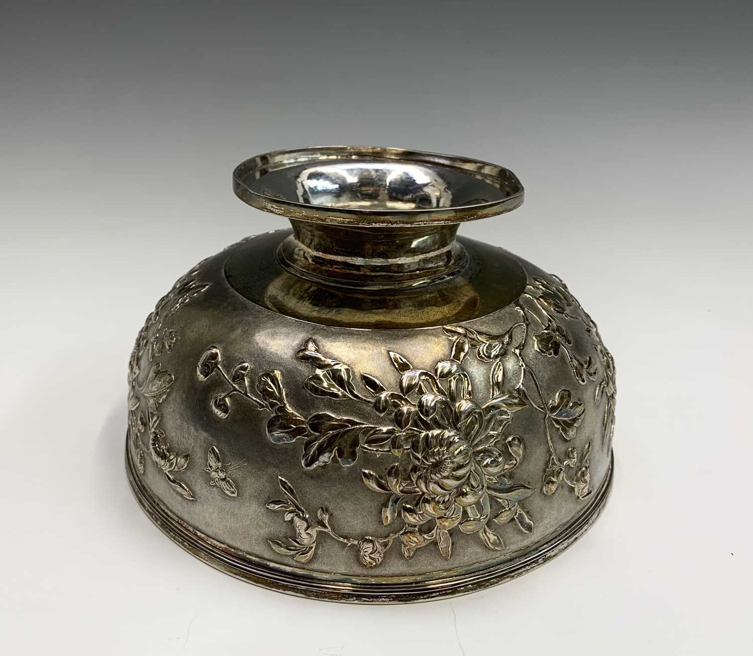 Lot 9 - A Chinese silver footed bowl, signed ZEEWO,