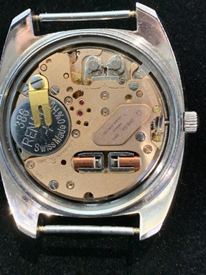 Lot 816 - An Omega Geneve electronic f 300 hz gentlemans...