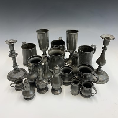 Lot 678 - 18th and 19th century pewter, to include a...