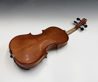 Lot 38 - A Chinese Antoni violin, model ACV31, with bow...