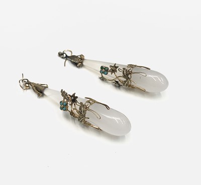 Lot 36 - A good pair of late Georgian chalcedony earrings.