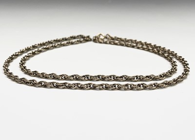 Lot 588 - A 9ct gold chain, 14gm.