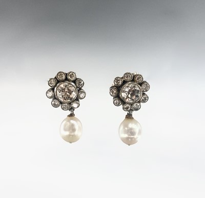 Lot 464 - A pair of good antique diamond cluster...