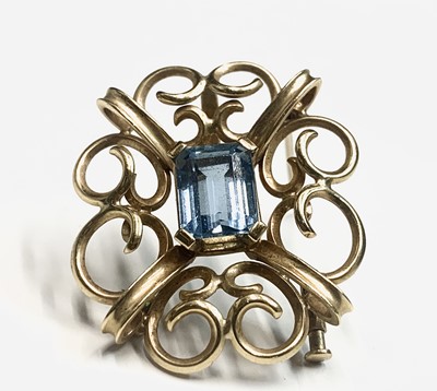 Lot 457 - A 1950s 18ct gold brooch/pendant set with an...