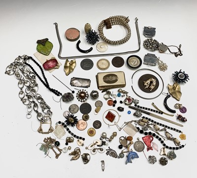 Lot 374 - Costume jewellery etc.